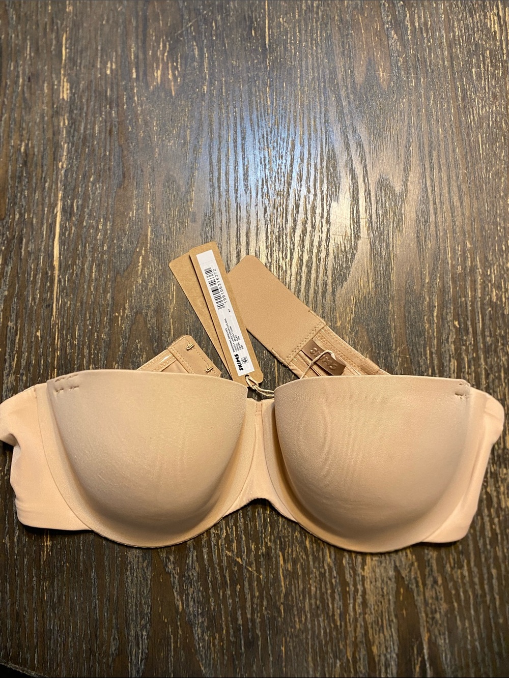 SKIMS smooth intimate lightly lined Strapless 34B NWT Bra missing straps